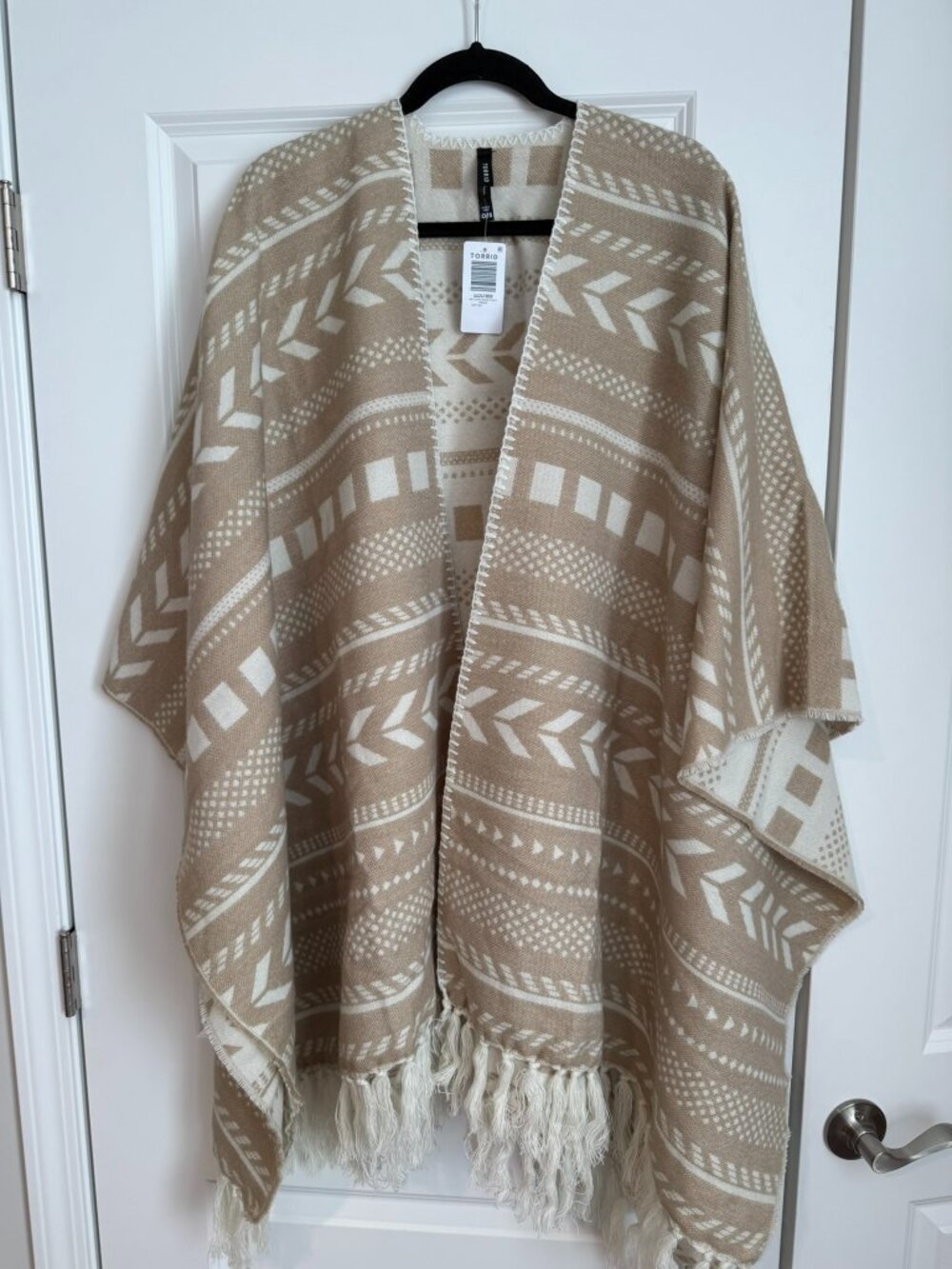 Torrid NWT Reversible Poncho Western Fringe Ruana One Size